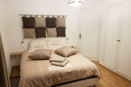 23 Rue Jean Amade Apartment Ceret Exterior photo