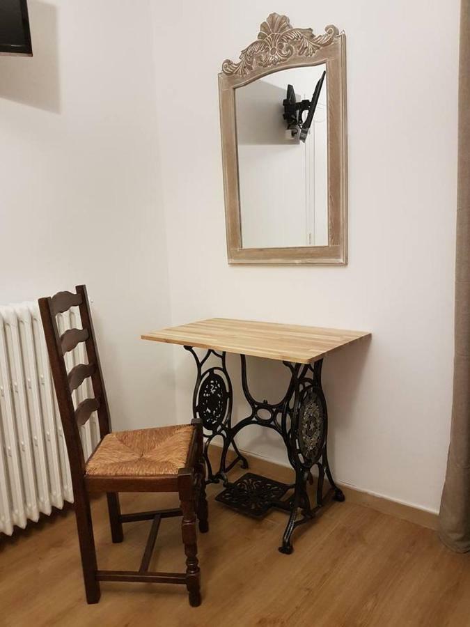 23 Rue Jean Amade Apartment Ceret Exterior photo